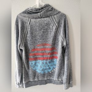 Roxy American Wave cowl neck sweatshirt with kangaroo pocket. Size XL